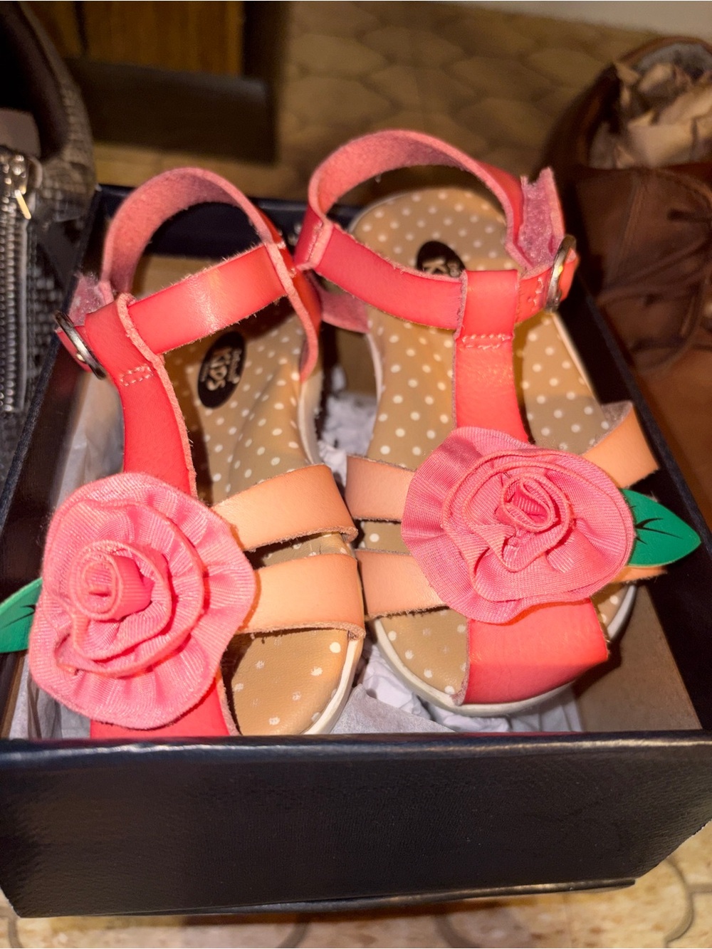 Dr. Scholl's Coral and Peach Flower Strap Sandals - Rosalyn, Pink Rosalyn, Rosa